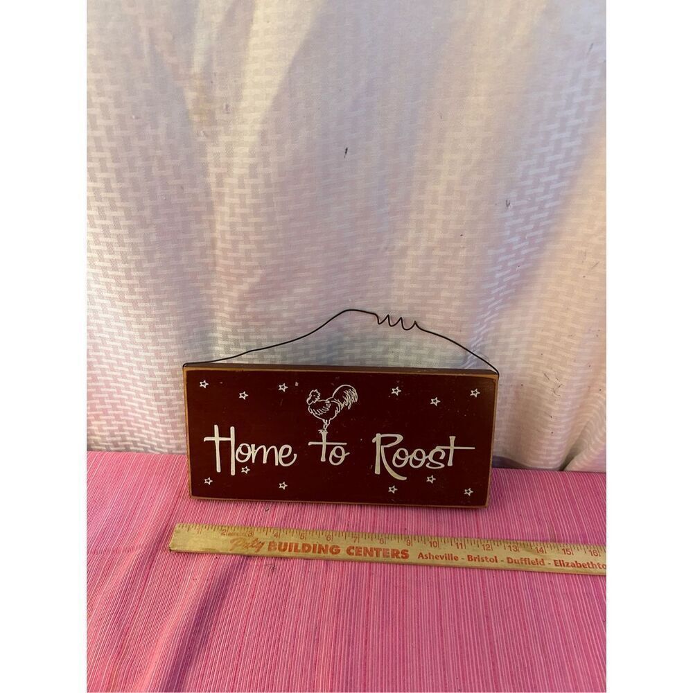 Wood Plaque 12"x5.5" "Home to Roost" metal hanger USA‎